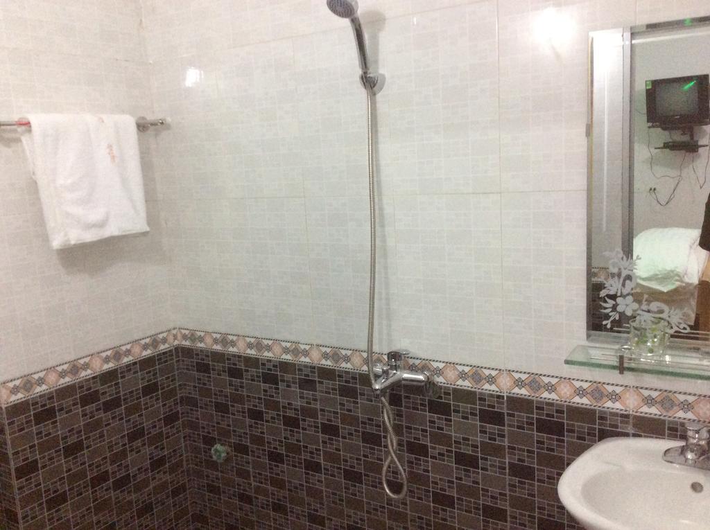 Van Anh Hotel Thach Loi ภายนอก รูปภาพ
